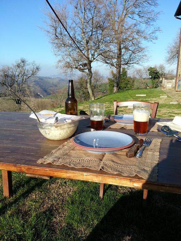 Girfalco Country House Bed & Breakfast Urbino Dış mekan fotoğraf