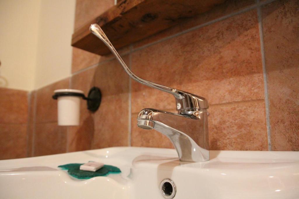 Girfalco Country House Bed & Breakfast Urbino Oda fotoğraf