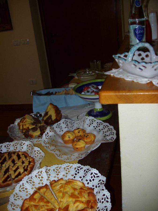 Girfalco Country House Bed & Breakfast Urbino Dış mekan fotoğraf