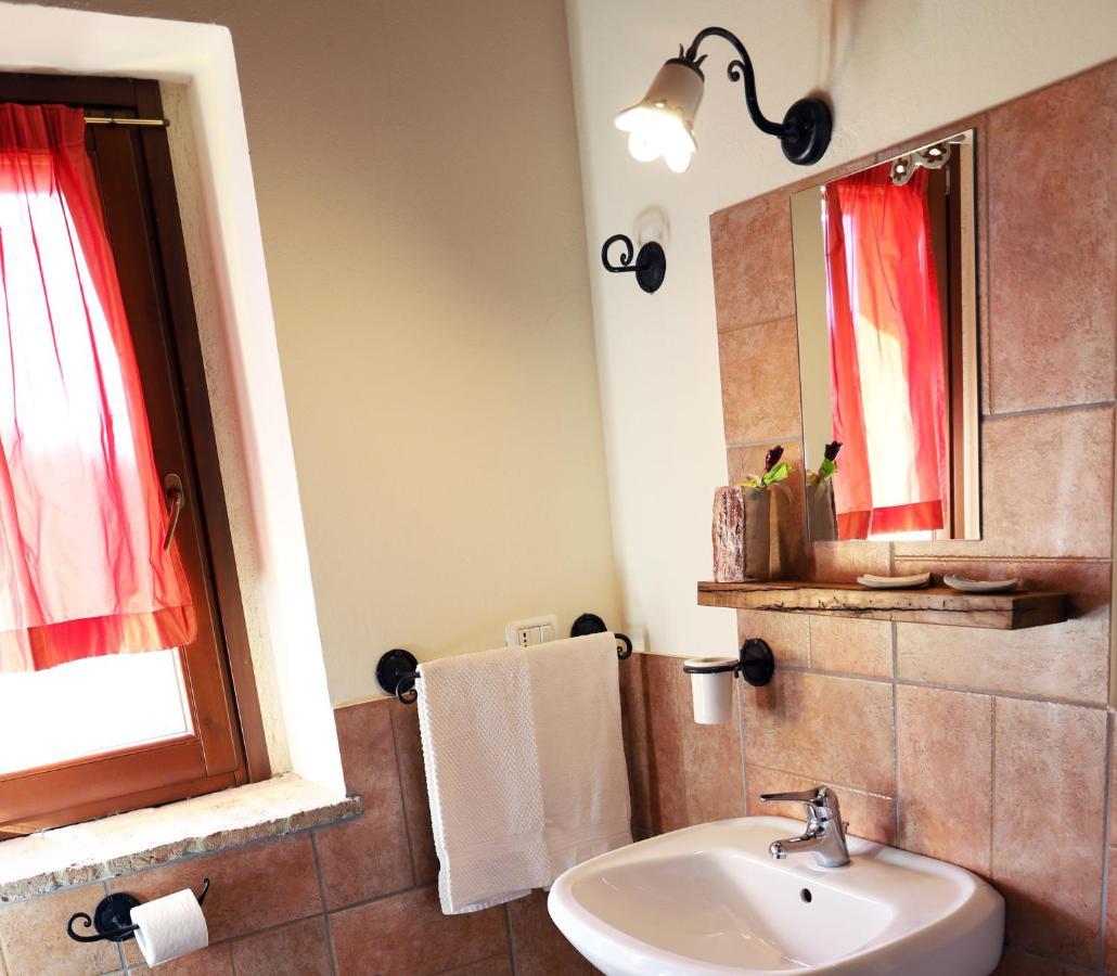 Girfalco Country House Bed & Breakfast Urbino Dış mekan fotoğraf